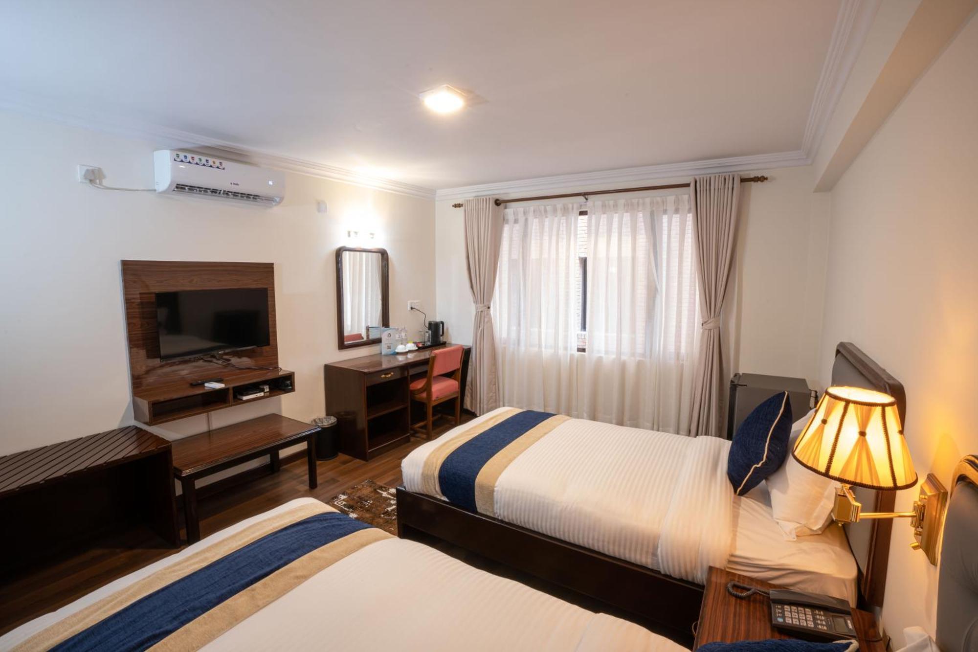 Kathmandu Business Hotel Exterior foto